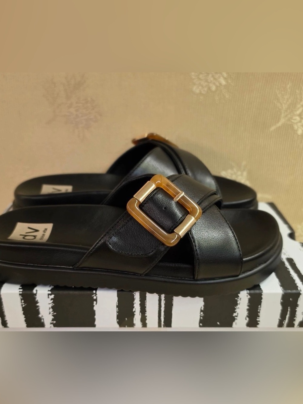 DV Dolce Vita Usha Black Slide Sandals Tortoise Buckle Platform Shoes US 7 M